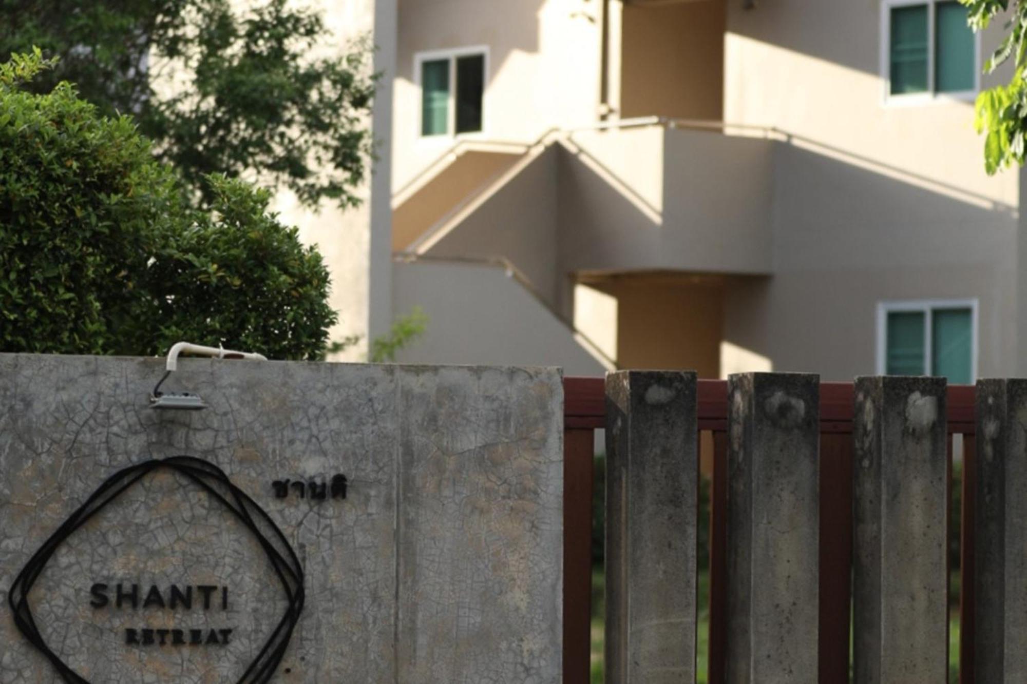 Shanti-Retreat Hotel Pua Exterior photo